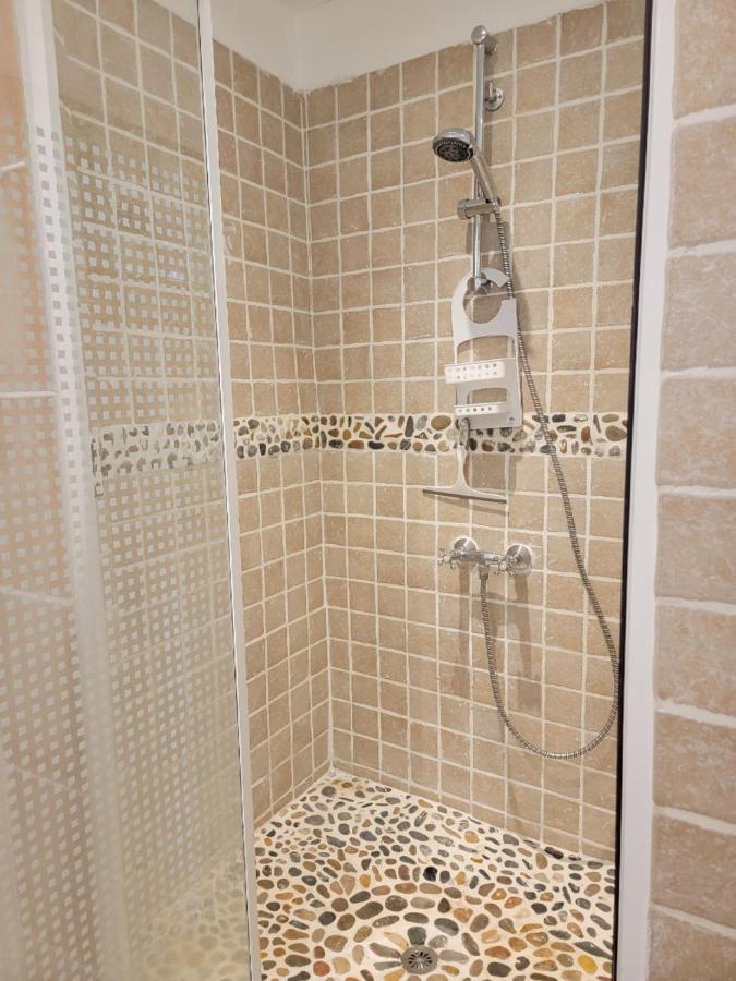Bastide De L'Oliveraie Avec Jacuzzi Jouques 外观 照片